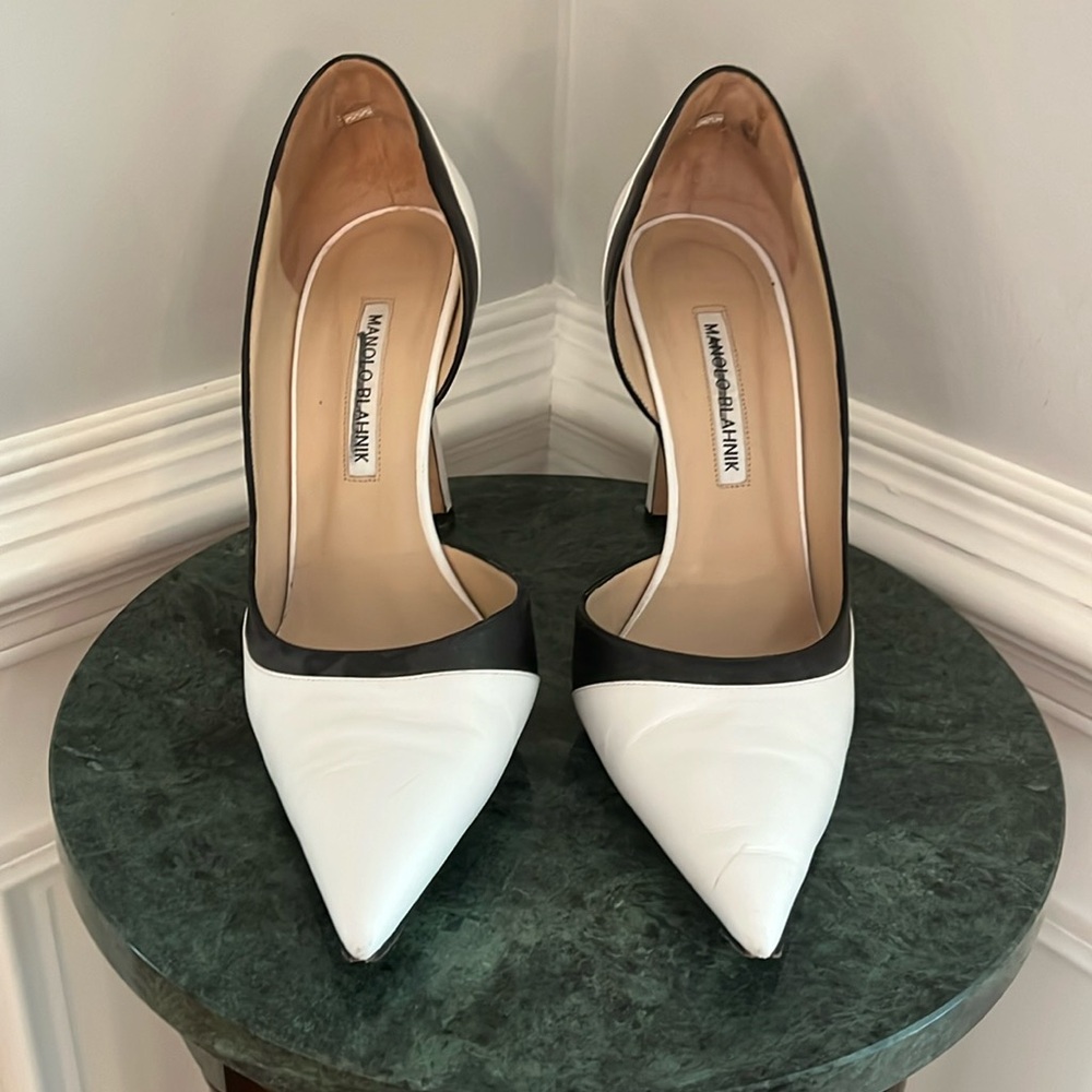 Manolo Blahnik Stilettos White and Black Pointed